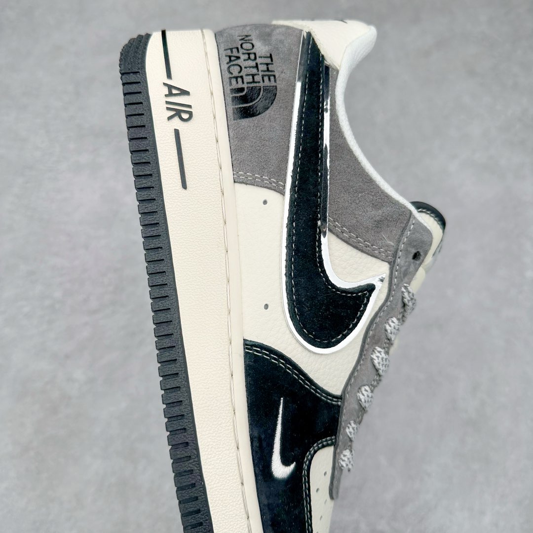 图片[6]-NK Air Force 1´07 Low 空军一号低帮百搭休闲运动板鞋 XZ6188-976 柔软、弹性十足的缓震性能和出色的中底设计 横跨复古与现代的外型结合 造就出风靡全球 三十多年的Force 1 直到今天还深受青睐 尺码：36 36.5 37.5 38 38.5 39 40 40.5 41 42 42.5 43 44 44.5 45-选品中心