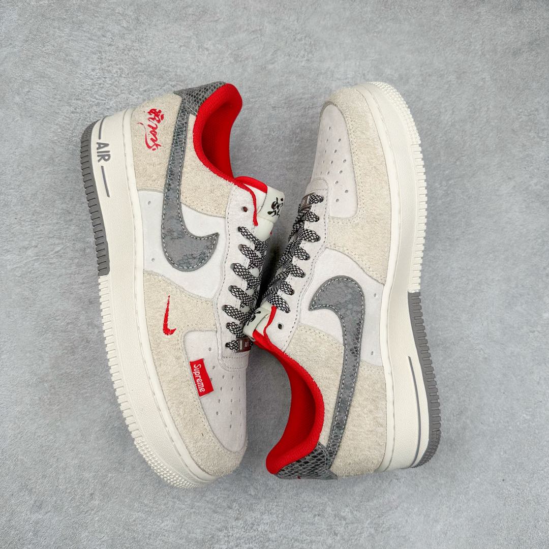 图片[3]-NK Air Force 1´07 Low 空军一号低帮百搭休闲运动板鞋 DM6688-010 柔软、弹性十足的缓震性能和出色的中底设计 横跨复古与现代的外型结合 造就出风靡全球 三十多年的Force 1 直到今天还深受青睐 尺码：36 36.5 37.5 38 38.5 39 40 40.5 41 42 42.5 43 44 44.5 45-选品中心