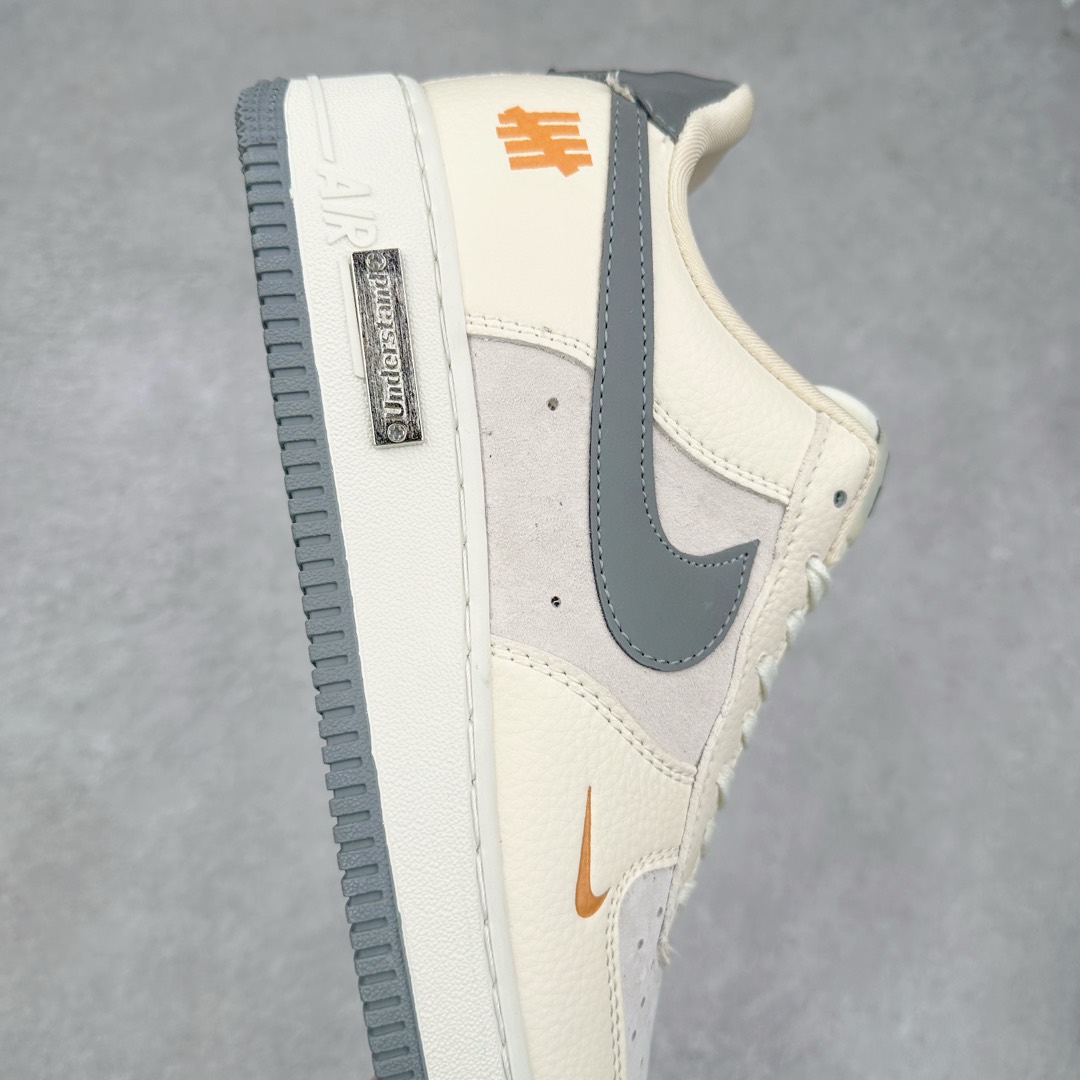 图片[6]-NK Air Force 1´07 Low 空军一号低帮百搭休闲运动板鞋 DF0188-023 柔软、弹性十足的缓震性能和出色的中底设计 横跨复古与现代的外型结合 造就出风靡全球 三十多年的Force 1 直到今天还深受青睐 尺码：36 36.5 37.5 38 38.5 39 40 40.5 41 42 42.5 43 44 44.5 45-选品中心