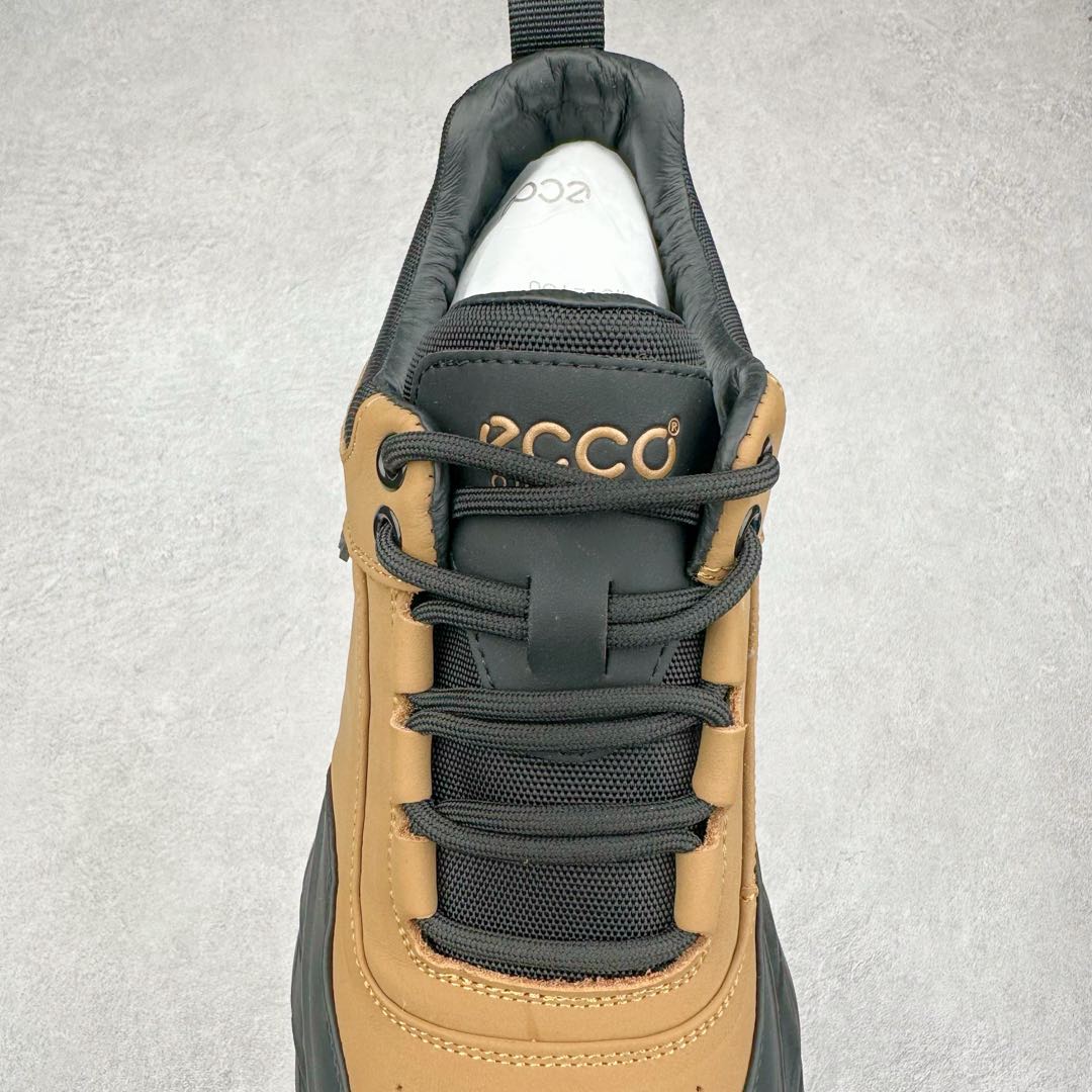 图片[5]-Ecco爱步男鞋新款运动鞋 跑鞋厚底增高老爹鞋 驱动系列全新款式 拼色拼接鞋面 时尚有型 牛皮与纺织品拼接 脚感舒适 出街有型 贴心套脚系带设计 舒适包裹双足 柔软细腻，亲肤透气 以摩托车粗犷胎纹为灵感 PU大底提供牵引性和支撑性 耐磨防滑提升稳定性 轻盈鞋底 舒适耐穿 户外出行 肆意洒脱 尺码：38 39 40 41 42 43 44（皮鞋码）-选品中心