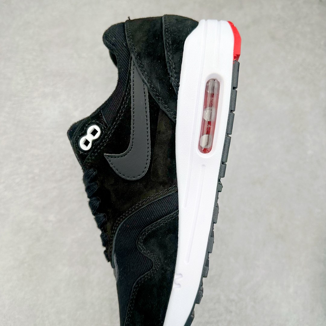 图片[7]-NK Air Max 1 初代复古气垫慢跑鞋 FV6530-002 由Tinker Hatfeld和Mark Parker在1987年设计 灵感来自于巴黎蓬皮杜中心 在参观了蓬皮杜中心之后提出了Air Max的标志性开窗可视气垫的理念 并将其实际开发成功 是NK史上第一双可视气垫跑鞋 凭借着Air Max气垫带来的舒适脚感和鞋面面料上的不断精进才使得Air Max 1在现如今都是复古慢跑鞋的首选 深厚的历史渊源 独特的流线形设计 极为复古的外观使得它深受鞋迷的喜爱 尺码：36 36.5 37.5 38 38.5 39 40 40.5 41 42 42.5 43 44 44.5 45-选品中心