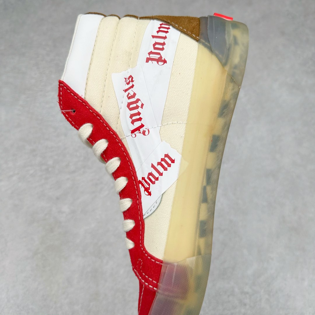 图片[7]-Palm Angels x Vans Sk8-Mid 联名 整体红白色系搭配后跟咖啡色麂皮与脚背处红色麂皮相呼应 做旧的轻微黄大底复古感直接拉满 Palm Angels经典的胶布logo以烫印的形式出现在鞋面 彰显了品牌的身份也使整体线条更丰富 货号：VN0A3MV777W 尺码：35 36 36.5 37 38 38.5 39 40 40.5 41 42 42.5 43 44-选品中心