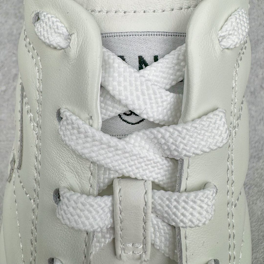 图片[16]-＃GD广顶 CHANEL香奈儿 24S德训鞋平底系带圆头菱格风四季休闲百搭款 原版开模 凹凸感超强 线条紧致🎀全新礼盒包装 细节拉满 环保太空革组合呼吸网织布鞋面材质 欧索莱环保去臭环型组合鞋垫 采用进口TPU大底 官方同步2024 最新礼盒包装 尺码：35 36 37 38 39 40-选品中心