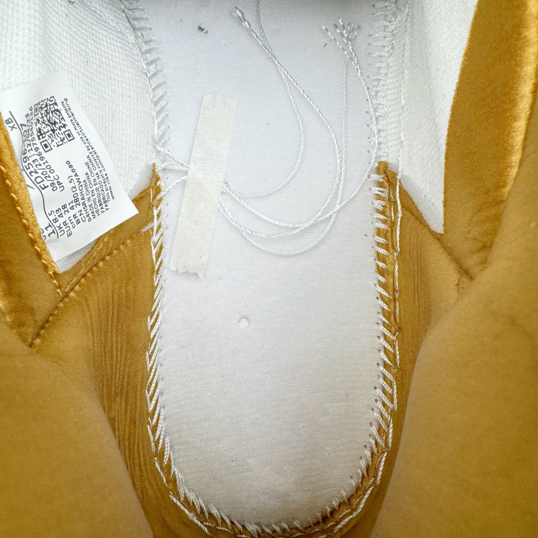 图片[10]-＃KZ神版莞产 Air Jordan AJ1 Retro High 白金 FD2596-107 外贸特供批次 终端控货优势输出 新配色不断更新开发 市场中端王者 全套原纸板楦头开发 确保原汁原味 完美呈现一代版型 一比一鞋头弧度高度鞋身弧度 此版本只针对中端市场 细节品控鞋型随意秒杀市面同价位 鞋型完美 不臃肿别扭 头层皮料加持 用料绝不含糊 进口玻璃冲刀皮料裁剪零毛边 电脑针车工艺 超高鞋面清洁度 最高QC检验标准 控制溢胶瑕疵 原盒原配 飞翼3D高频深度立体 工艺方面大到整体鞋型 漏斗收腰 底线拉帮 LOGO立体程度 小到针眼排布 载片对称 冲孔效果 鞋标规范 鞋垫背胶等等 无一不是口碑收割 每双都是一个回头客 尺码：36 36.5 37.5 38 38.5 39 40 40.5 41 42 42.5 43 44 44.5 45 46 47.5-选品中心