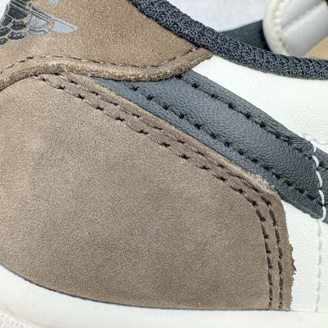 图片[16]-＃KZ神版莞产 Air Jordan AJ1 Retro Low OG 低帮 黑棕摩卡 CZ0790-102 全系列配色 外贸特供批次 新配色不断更新开发 市场中端王者 全套原纸板楦头开发 确保原汁原味 完美呈现一代版型 一比一鞋头弧度高度鞋身弧度 此版本只针对中端市场 细节品控鞋型随意秒杀市面同价位 鞋型完美 不臃肿别扭 头层皮料加持 用料绝不含糊 进口玻璃冲刀皮料裁剪零毛边 电脑针车工艺 超高鞋面清洁度 最高QC检验标准 控制溢胶瑕疵 原盒原配 飞翼3D高频深度立体 工艺方面大到整体鞋型 漏斗收腰 底线拉帮 LOGO立体程度 小到针眼排布 载片对称 冲孔效果 鞋标规范 鞋垫背胶等等 无一不是口碑收割 每双都是一个回头客 尺码：36 36.5 37.5 38 38.5 39 40 40.5 41 42 42.5 43 44 44.5 45 46 47.5-选品中心
