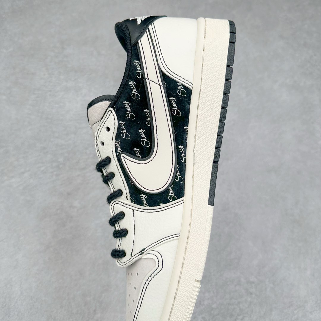 图片[7]-TS x Air Jordan AJ1 Low 倒钩低帮联名定制配色 SJ2068-121 原厂内置气垫魔块 A模大底 头层小牛皮 鞋舌AJ原厂专用牛津布+AJ专用反口珍珠布+原厂无杂质高弹内里海棉+特殊封边弹力鞋带 尺码：36 36.5 37.5 38 38.5 39 40 40.5 41 42 42.5 43 44 44.5 45 46 47.5-选品中心