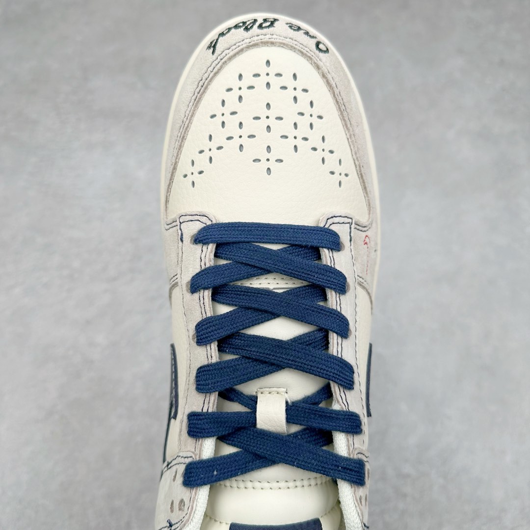 图片[4]-NK Dunk Low 定制配色 DM1089-032 大厂出品 极力推荐 原装头层材料 独家版型蒸餾加工帶來的是更好的视觉和脚感体验大厂纯原品质出货 清洁度 电绣工艺 皮料切割干净无任何毛边 细节完美 尺码：36 36.5 37.5 38 38.5 39 40 40.5 41 42 42.5 43 44 44.5 45-选品中心