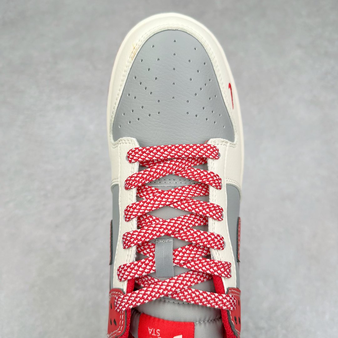 图片[4]-NK Dunk Low 定制配色 BB8969-008 大厂出品 极力推荐 原装头层材料 独家版型蒸餾加工帶來的是更好的视觉和脚感体验大厂纯原品质出货 清洁度 电绣工艺 皮料切割干净无任何毛边 细节完美 尺码：36 36.5 37.5 38 38.5 39 40 40.5 41 42 42.5 43 44 44.5 45-选品中心