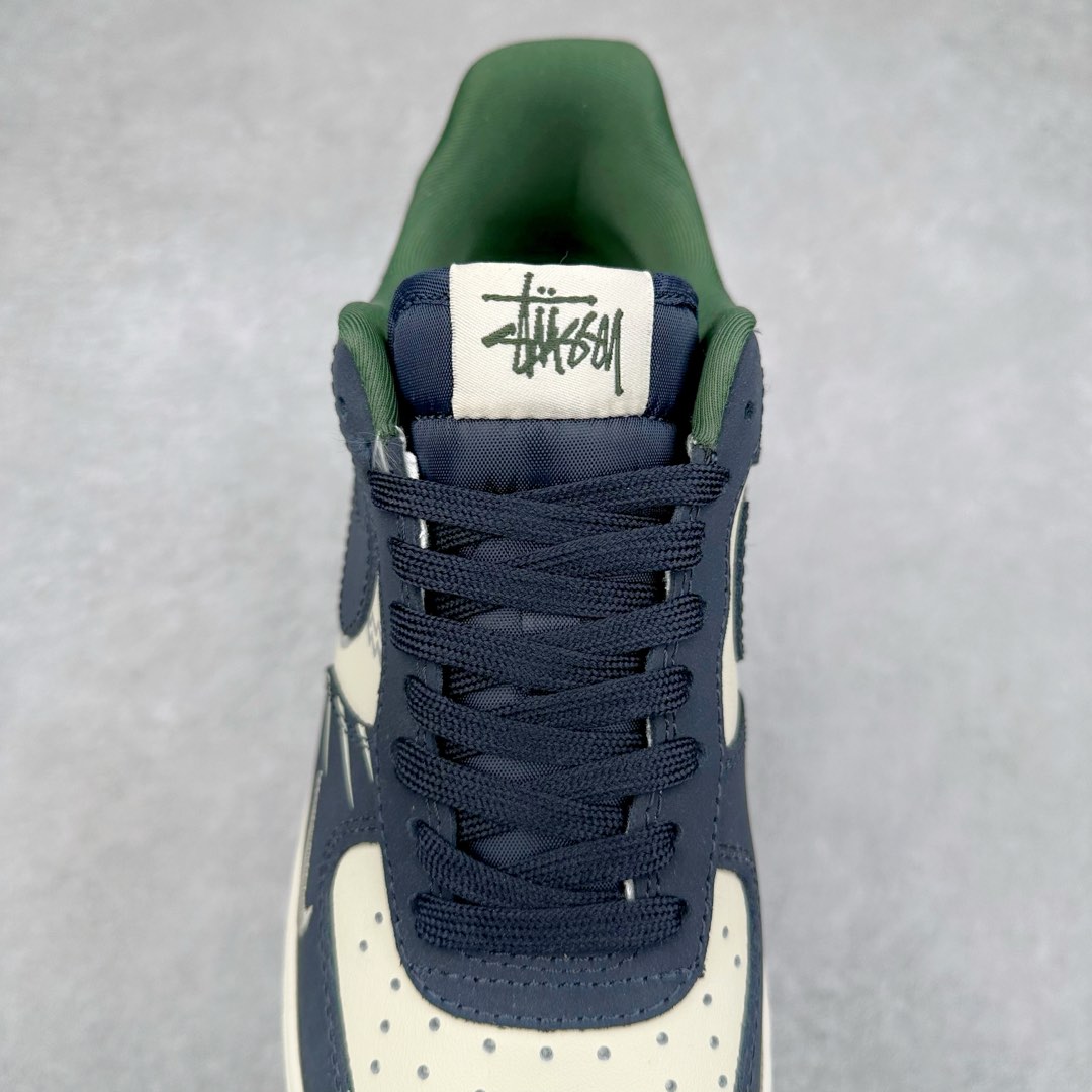 图片[5]-NK Air Force 1´07 Low 空军一号低帮百搭休闲运动板鞋 KK1988-040 柔软、弹性十足的缓震性能和出色的中底设计 横跨复古与现代的外型结合 造就出风靡全球 三十多年的Force 1 直到今天还深受青睐 尺码：36 36.5 37.5 38 38.5 39 40 40.5 41 42 42.5 43 44 44.5 45-选品中心