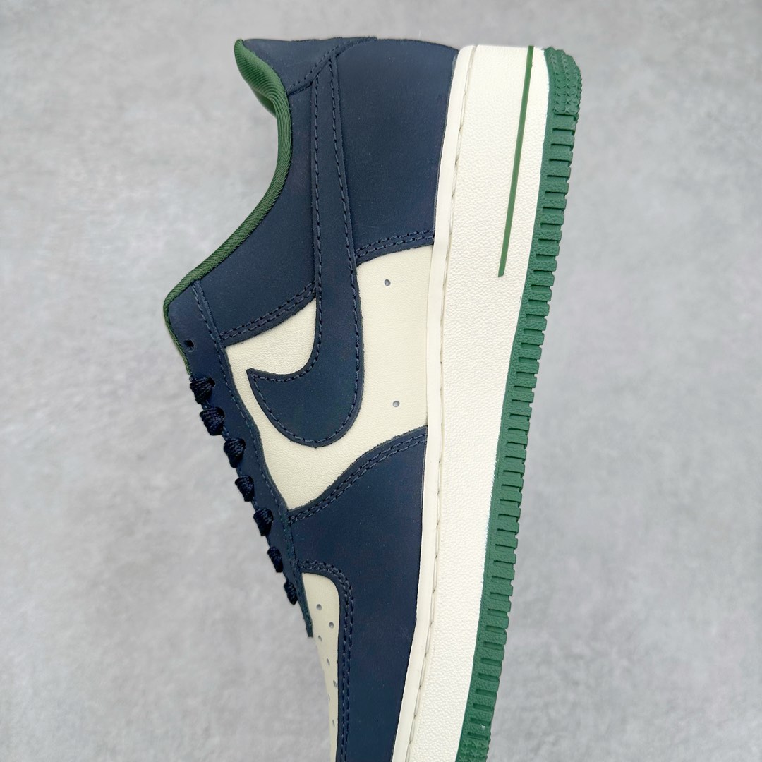 图片[7]-NK Air Force 1´07 Low 空军一号低帮百搭休闲运动板鞋 KK1988-040 柔软、弹性十足的缓震性能和出色的中底设计 横跨复古与现代的外型结合 造就出风靡全球 三十多年的Force 1 直到今天还深受青睐 尺码：36 36.5 37.5 38 38.5 39 40 40.5 41 42 42.5 43 44 44.5 45-选品中心