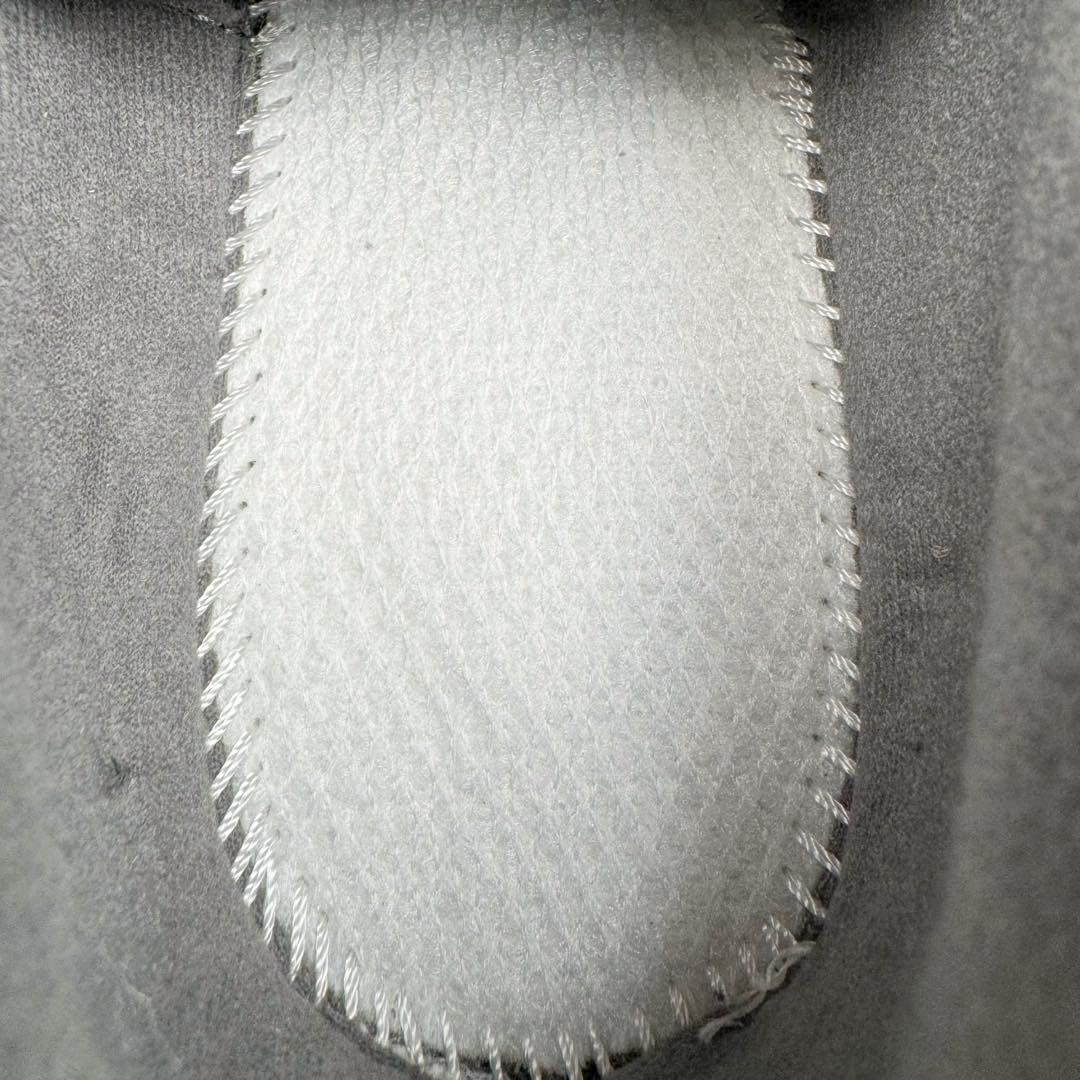 图片[10]-＃GT纯原 New Balance M2002R 新百伦潮流复古织物皮革减震防滑耐磨轻便低帮跑步鞋 基于市场现有版本全新升级调整 NB市场最强产物 全套原楦原纸板原厂数据开发 全鞋电脑针车加持 原厂网布 原装进口头层翻毛皮料正确绒感卡色 正确中底拉帮中底网布细节 一比一手工擦旧效果 冲裁组合 匠心打造 耗时两个月开发完成 工艺极其复杂难度可想而知 新开独立私模大底 全网唯一正确做旧组合大底 高端零售专供产物 尺码：36 37 37.5 38 38.5 39.5 40 40.5 41.5 42 42.5 43 44 44.5 45 45.5 46.5-选品中心