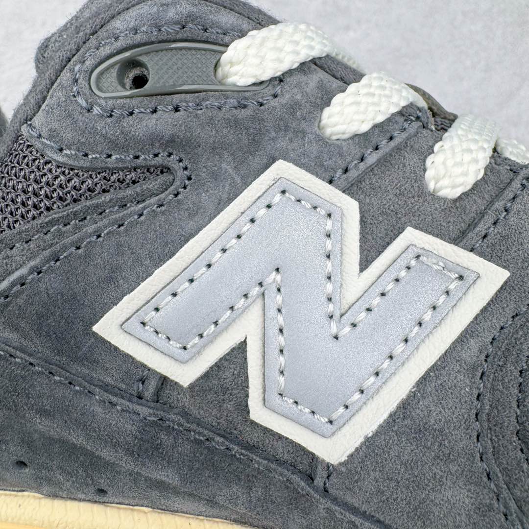 图片[17]-＃GT纯原 New Balance M2002R 新百伦潮流复古织物皮革减震防滑耐磨轻便低帮跑步鞋 基于市场现有版本全新升级调整 NB市场最强产物 全套原楦原纸板原厂数据开发 全鞋电脑针车加持 原厂网布 原装进口头层翻毛皮料正确绒感卡色 正确中底拉帮中底网布细节 一比一手工擦旧效果 冲裁组合 匠心打造 耗时两个月开发完成 工艺极其复杂难度可想而知 新开独立私模大底 全网唯一正确做旧组合大底 高端零售专供产物 尺码：36 37 37.5 38 38.5 39.5 40 40.5 41.5 42 42.5 43 44 44.5 45 45.5 46.5-选品中心