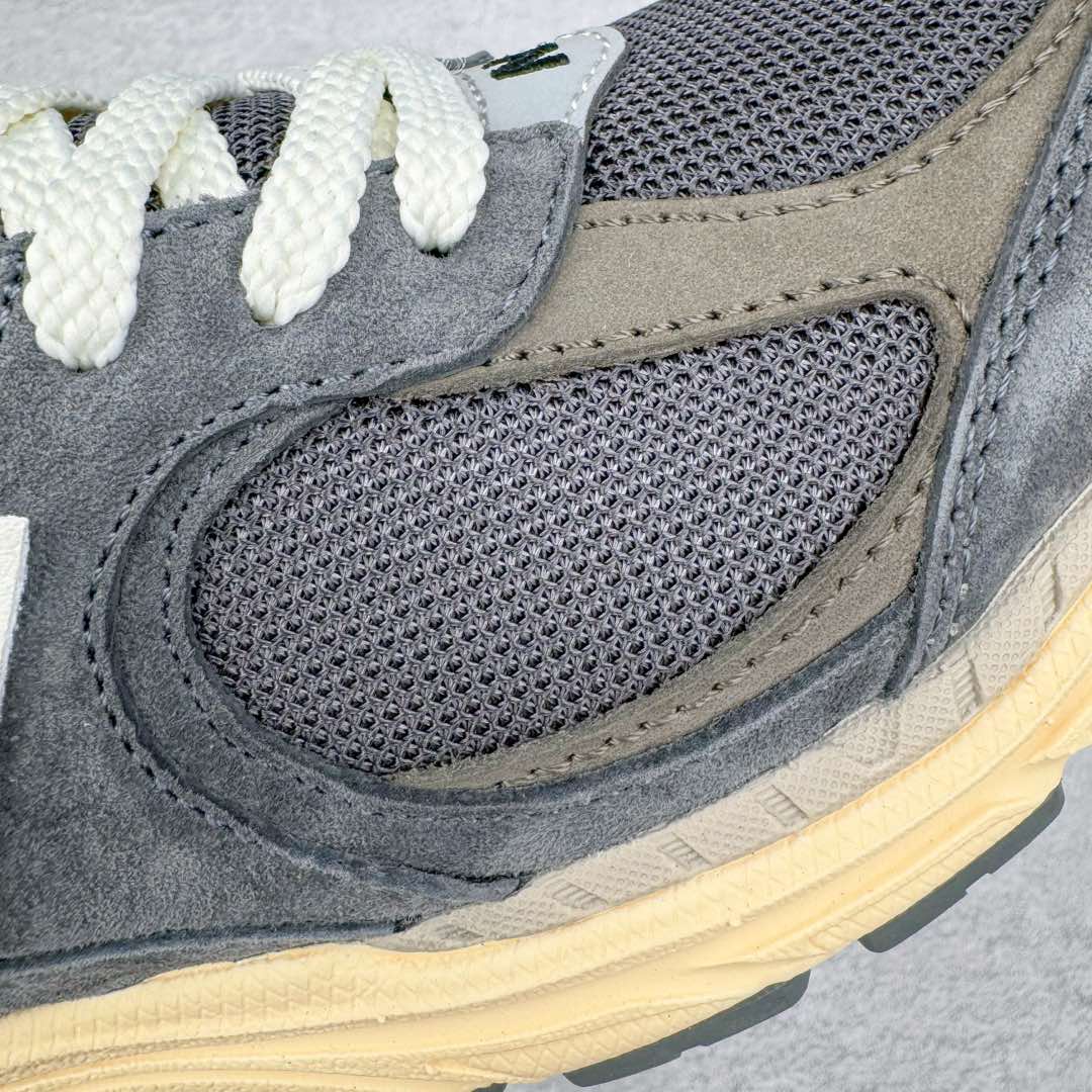 图片[18]-＃GT纯原 New Balance M2002R 新百伦潮流复古织物皮革减震防滑耐磨轻便低帮跑步鞋 基于市场现有版本全新升级调整 NB市场最强产物 全套原楦原纸板原厂数据开发 全鞋电脑针车加持 原厂网布 原装进口头层翻毛皮料正确绒感卡色 正确中底拉帮中底网布细节 一比一手工擦旧效果 冲裁组合 匠心打造 耗时两个月开发完成 工艺极其复杂难度可想而知 新开独立私模大底 全网唯一正确做旧组合大底 高端零售专供产物 尺码：36 37 37.5 38 38.5 39.5 40 40.5 41.5 42 42.5 43 44 44.5 45 45.5 46.5-选品中心