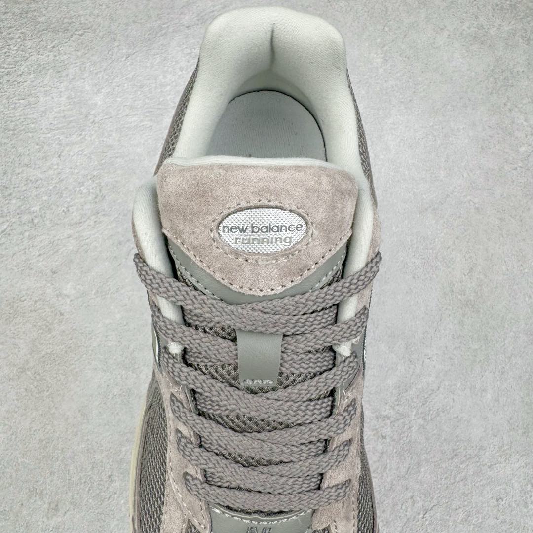 图片[5]-＃GT纯原 New Balance M2002R 新百伦潮流复古织物皮革减震防滑耐磨轻便低帮跑步鞋 基于市场现有版本全新升级调整 NB市场最强产物 全套原楦原纸板原厂数据开发 全鞋电脑针车加持 原厂网布 原装进口头层翻毛皮料正确绒感卡色 正确中底拉帮中底网布细节 一比一手工擦旧效果 冲裁组合 匠心打造 耗时两个月开发完成 工艺极其复杂难度可想而知 新开独立私模大底 全网唯一正确做旧组合大底 高端零售专供产物 尺码：36 37 37.5 38 38.5 39.5 40 40.5 41.5 42 42.5 43 44 44.5 45 45.5 46.5-选品中心