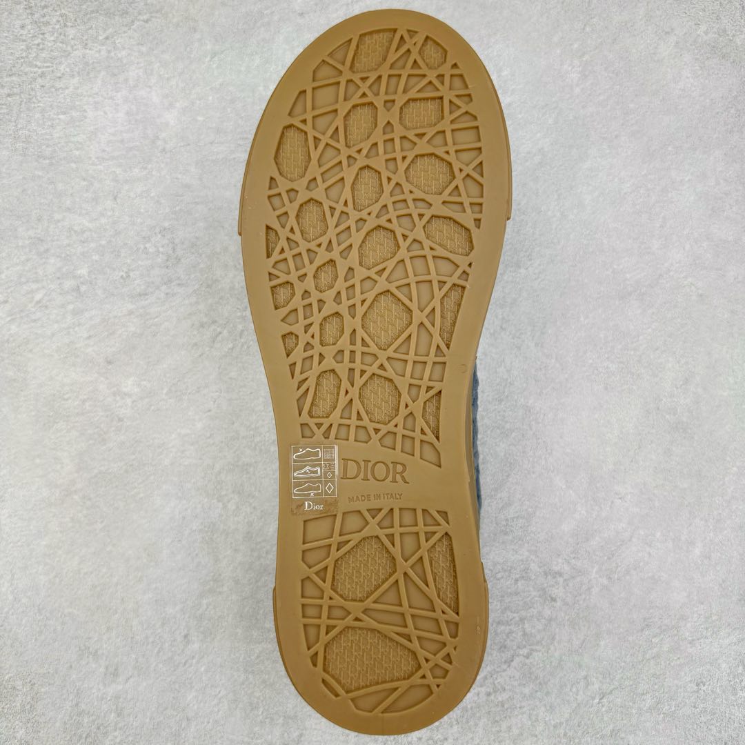 图片[9]-＃纯原 Dior B33 迪奥印花系带时尚运动板鞋网球鞋 全套原厂新版原纸板楦头开发 原厂特供皮料加持 原档数据大底 高频字母排版细节 还原 Zp 高端零售特供批次 2023秋季新品 彰显非凡的精湛工艺 重新诠释经典的网球鞋 时尚的廓形突显厚实感 采用全新的拉绒马海毛针织面料 突显柔软触感与富有层次感的流行色彩 搭配棕色绒面革镶片提升格调 别具一格的加垫鞋舌点缀以压花效果Dior标志 后侧点缀以Dior 30Avenue Montaigne标志 可为各式休闲造型增添时尚气质 尺码：40 41 42 43 44 45 46-选品中心