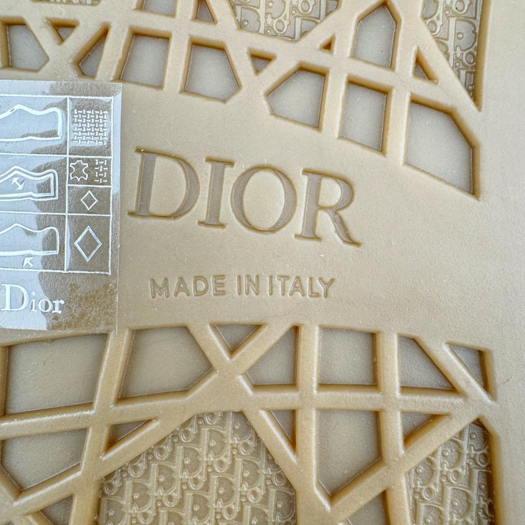 图片[25]-＃纯原 Dior B33 迪奥印花系带时尚运动板鞋网球鞋 全套原厂新版原纸板楦头开发 原厂特供皮料加持 原档数据大底 高频字母排版细节 还原 Zp 高端零售特供批次 2023秋季新品 彰显非凡的精湛工艺 重新诠释经典的网球鞋 时尚的廓形突显厚实感 采用全新的拉绒马海毛针织面料 突显柔软触感与富有层次感的流行色彩 搭配棕色绒面革镶片提升格调 别具一格的加垫鞋舌点缀以压花效果Dior标志 后侧点缀以Dior 30Avenue Montaigne标志 可为各式休闲造型增添时尚气质 尺码：40 41 42 43 44 45 46-选品中心