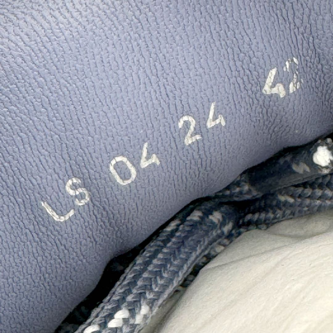 图片[15]-＃纯原 Dior B33 迪奥印花系带时尚运动板鞋网球鞋 全套原厂新版原纸板楦头开发 原厂特供皮料加持 原档数据大底 高频字母排版细节 还原 Zp 高端零售特供批次 2023秋季新品 彰显非凡的精湛工艺 重新诠释经典的网球鞋 时尚的廓形突显厚实感 采用全新的拉绒马海毛针织面料 突显柔软触感与富有层次感的流行色彩 搭配棕色绒面革镶片提升格调 别具一格的加垫鞋舌点缀以压花效果Dior标志 后侧点缀以Dior 30Avenue Montaigne标志 可为各式休闲造型增添时尚气质 尺码：40 41 42 43 44 45 46-选品中心