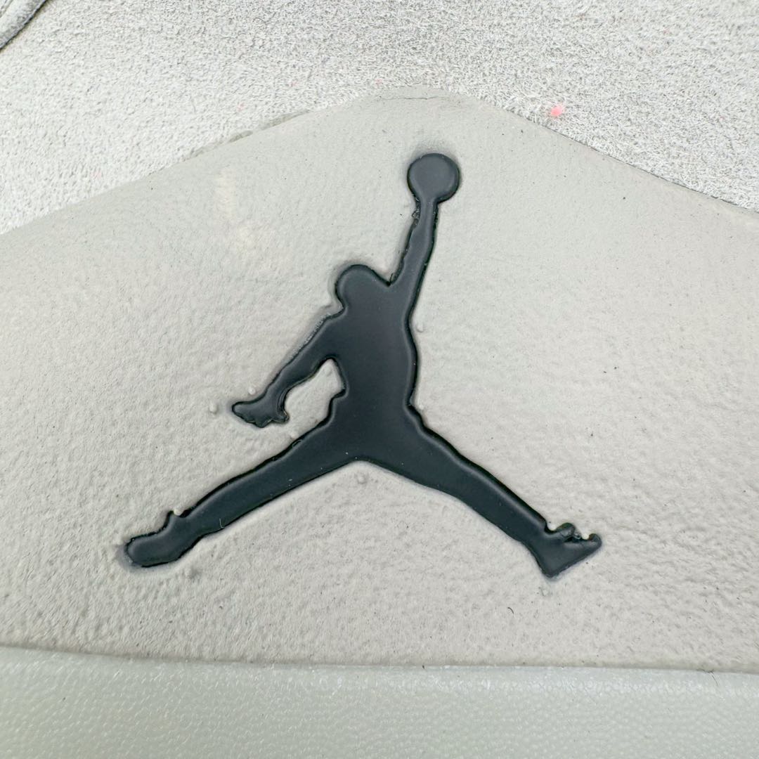 图片[20]-＃K版纯原 Air Jordan XXXII AJ32 Low PF 减震防滑低帮实战篮球鞋 米白红 AH3347-004 再次以经典配色向迈克尔的伟大精神致敬 结合 Zoom Air 缓震系统和 FlightSpeed 技术 为运动员带来柔和的缓冲以及迅速灵敏的响应 匠心搭配 Flyknit 鞋面 轻盈包覆双足 低帮版本 灵动极速的非凡体验 尺码：39 40 40.5 41 42 42.5 43 44 44.5 45 46 47.5-选品中心