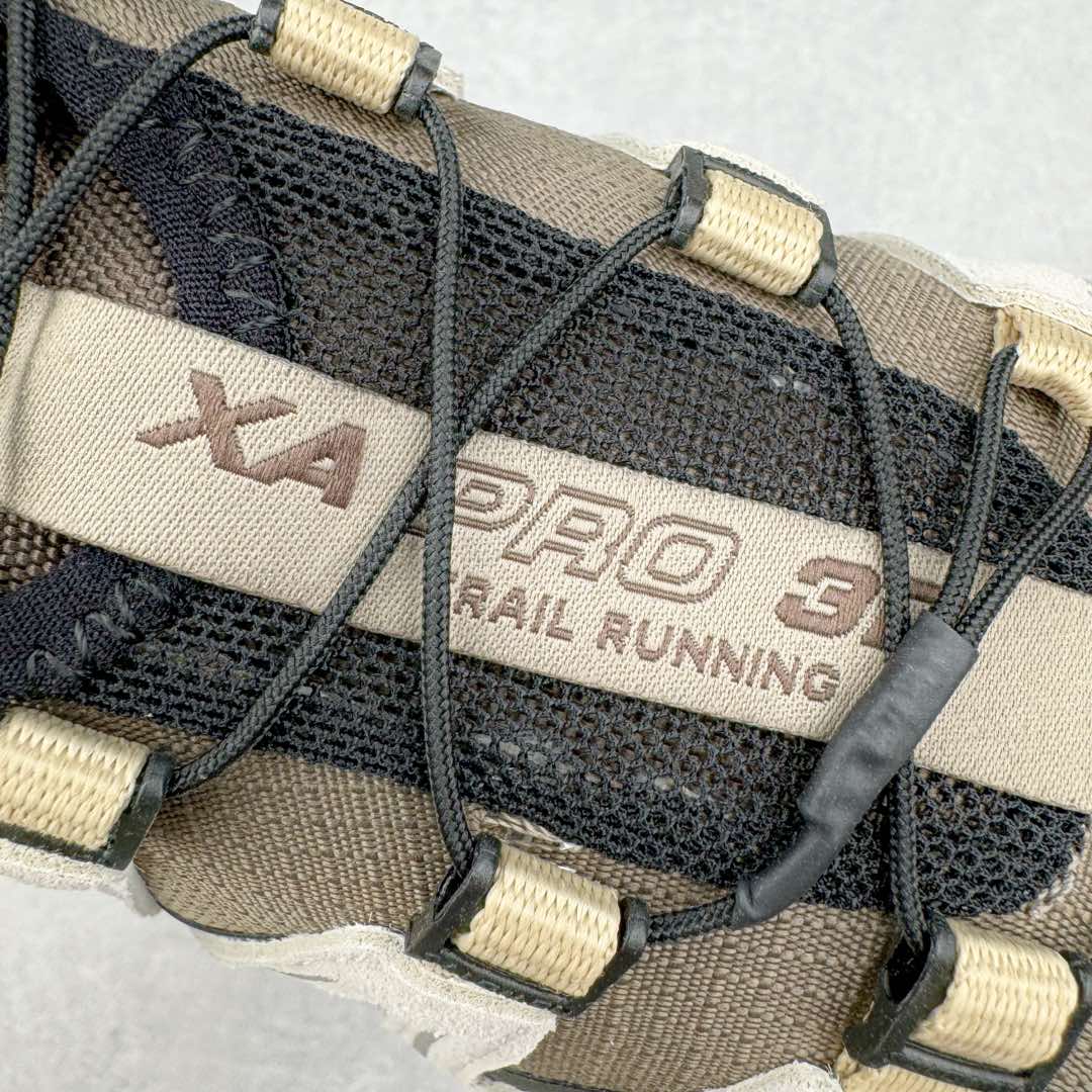 图片[13]-＃GX/绿X SALOMON XA Pro 3D ADV 萨洛蒙潮流越野机能户外功能鞋 纯原外贸平台特供订单 耗时半年巨作 全套原纸板楦头开发 原厂特供网布配套加持 确保原汁原味 完美呈现版型 原档数据独家私模五层组合大底 男女鞋同步官方开发至46.5 原装Ortholite轻量化鞋垫 中底布带钢印编号 原厂TPU锁扣 进口港宝加持 后跟自然饱满 还原公司包裹性 鞋面采用SENSIFT贴合技术 全方位贴合包裹脚型 鞋跟部鞋底牵引设计 提供强大的抓地性能 更适应野外崎岖不平的道路 其3D ADVANCED CHASSIS底盘 材料轻量大化 钉齿设计更具稳定性 防护性 鞋底易磨损区运用CONTAGRIP高耐磨材料 应对城市硬质路面长距离跑考验 尺码：36 36.5 37.5 38 38.5 39 40 40.5 41 42 42.5 43 44 44.5 45 46 46.5-选品中心