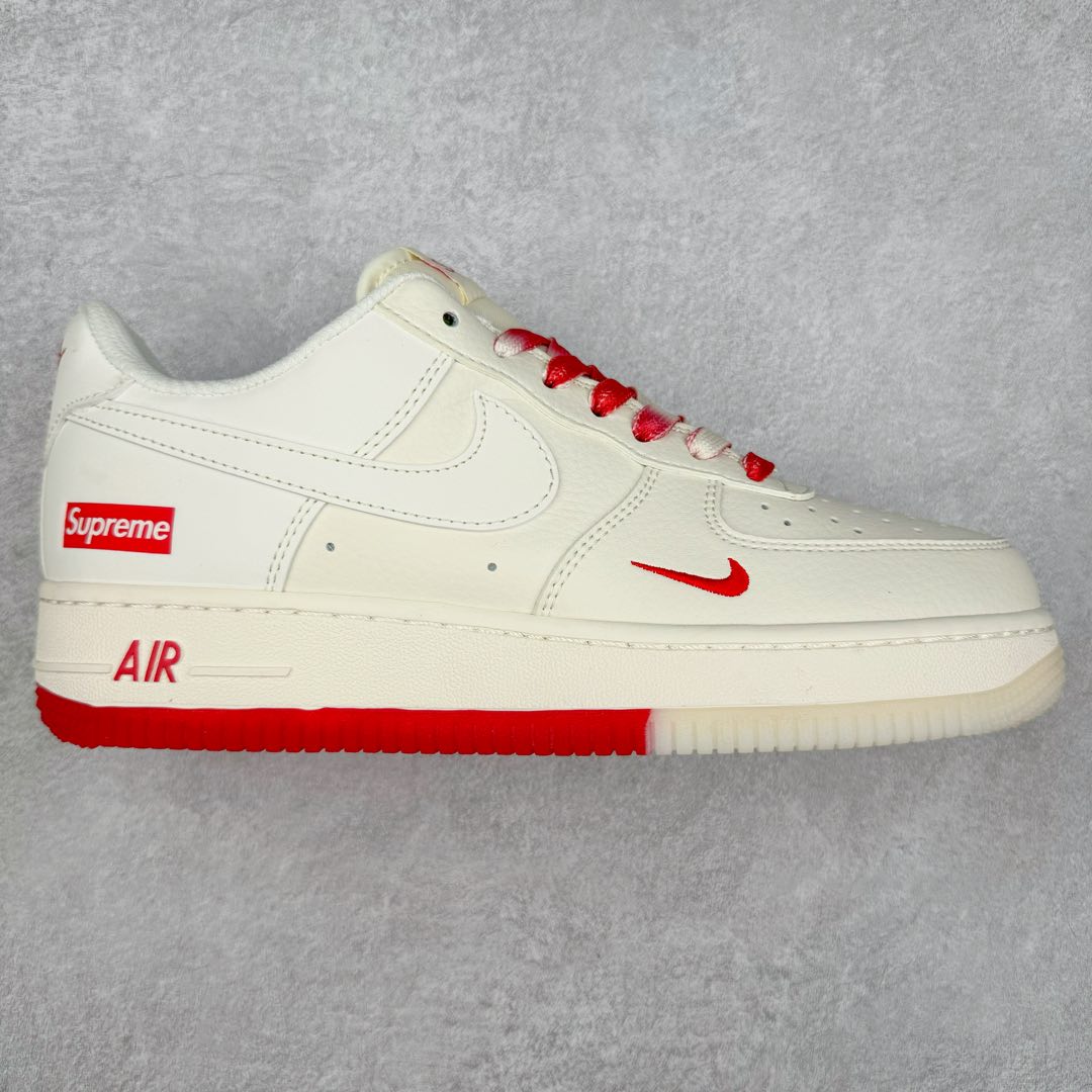 NK Air Force 1´07 Low 空军一号低帮百搭休闲运动板鞋 BB7577-216 柔软、弹性十足的缓震性能和出色的中底设计 横跨复古与现代的外型结合 造就出风靡全球 三十多年的Force 1 直到今天还深受青睐 尺码：36 36.5 37.5 38 38.5 39 40 40.5 41 42 42.5 43 44 44.5 45-选品中心