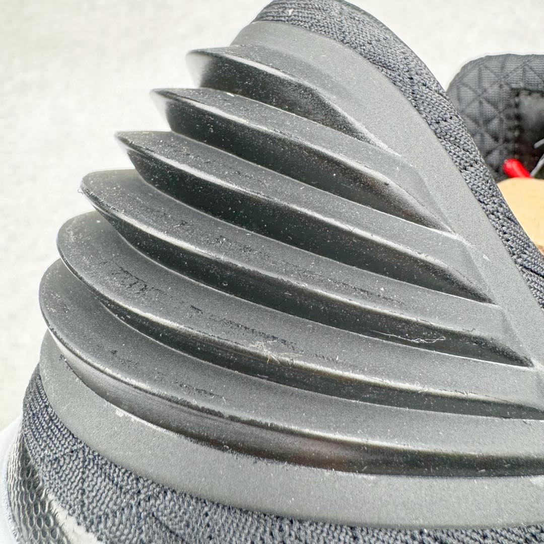 图片[17]-＃K版纯原 Air Jordan XXXII AJ32 Low PF 减震防滑低帮实战篮球鞋 黑红 AH3347-603 再次以经典配色向迈克尔的伟大精神致敬 结合 Zoom Air 缓震系统和 FlightSpeed 技术 为运动员带来柔和的缓冲以及迅速灵敏的响应 匠心搭配 Flyknit 鞋面 轻盈包覆双足 低帮版本 灵动极速的非凡体验 尺码：39 40 40.5 41 42 42.5 43 44 44.5 45 46 47.5-选品中心