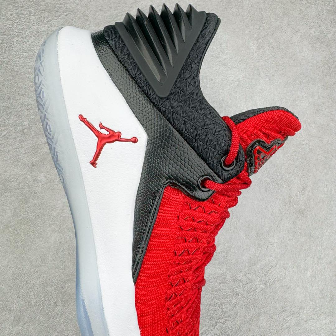 图片[6]-＃K版纯原 Air Jordan XXXII AJ32 Low PF 减震防滑低帮实战篮球鞋 黑红 AH3347-603 再次以经典配色向迈克尔的伟大精神致敬 结合 Zoom Air 缓震系统和 FlightSpeed 技术 为运动员带来柔和的缓冲以及迅速灵敏的响应 匠心搭配 Flyknit 鞋面 轻盈包覆双足 低帮版本 灵动极速的非凡体验 尺码：39 40 40.5 41 42 42.5 43 44 44.5 45 46 47.5-选品中心