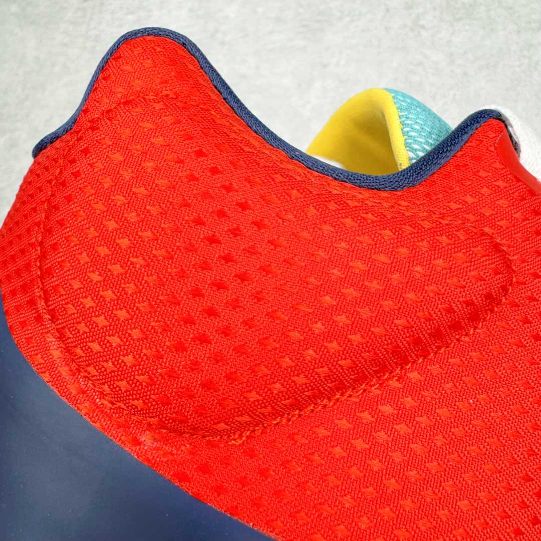 图片[17]-＃K版纯原Converse Chuck Taylor All Star Pro Bb Ox 实战篮球鞋 Converse全新Solstice系列再度迎来新作 此鞋型由Converse与NK传奇篮球产品设计师Eric Avar合作开发而成 All Star Pro BB代Converse设计的演变 并且融入了现代科Quadfit织法的鞋面提供稳定性与包覆NK React内核支撑多次切入与平稳起跳 All Star Pro BB同时也替Kelly Oubre Jr.等个性化球员设计独特配色 全新升级的BB Evo承袭前作嵌入式NIKE React鞋垫 带来轻盈灵活且贴合地面的舒适脚感 重叠模糊的经典星箭标致 营造犀利的速度感 曲面橡胶外底和菱型格状纹路 提供多方位抓地力 你可以在鞋身上发现一些全新的元素 鞋面材质注入更多填充支撑与包裹更加扎实50/50对分的鞋面配色 也更具视觉冲击力 尺码：36 37 37.5 38 38.5 39 40 40.5 41 42 42.5 43 44 44.5 45 46-选品中心