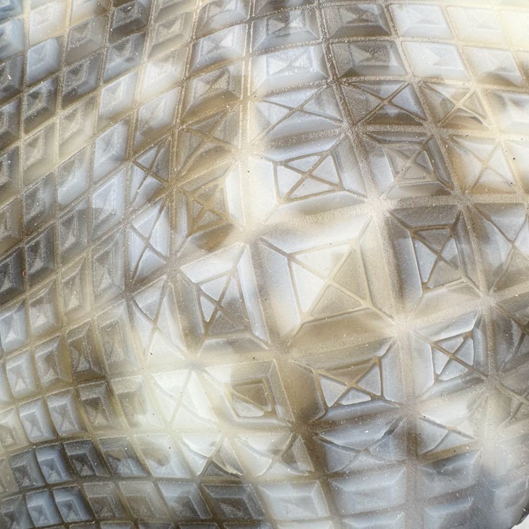 图片[19]-＃K版纯原Converse Chuck Taylor All Star Pro Bb Ox 实战篮球鞋 Converse全新Solstice系列再度迎来新作 此鞋型由Converse与NK传奇篮球产品设计师Eric Avar合作开发而成 All Star Pro BB代Converse设计的演变 并且融入了现代科Quadfit织法的鞋面提供稳定性与包覆NK React内核支撑多次切入与平稳起跳 All Star Pro BB同时也替Kelly Oubre Jr.等个性化球员设计独特配色 全新升级的BB Evo承袭前作嵌入式NIKE React鞋垫 带来轻盈灵活且贴合地面的舒适脚感 重叠模糊的经典星箭标致 营造犀利的速度感 曲面橡胶外底和菱型格状纹路 提供多方位抓地力 你可以在鞋身上发现一些全新的元素 鞋面材质注入更多填充支撑与包裹更加扎实50/50对分的鞋面配色 也更具视觉冲击力 尺码：36 37 37.5 38 38.5 39 40 40.5 41 42 42.5 43 44 44.5 45 46-选品中心