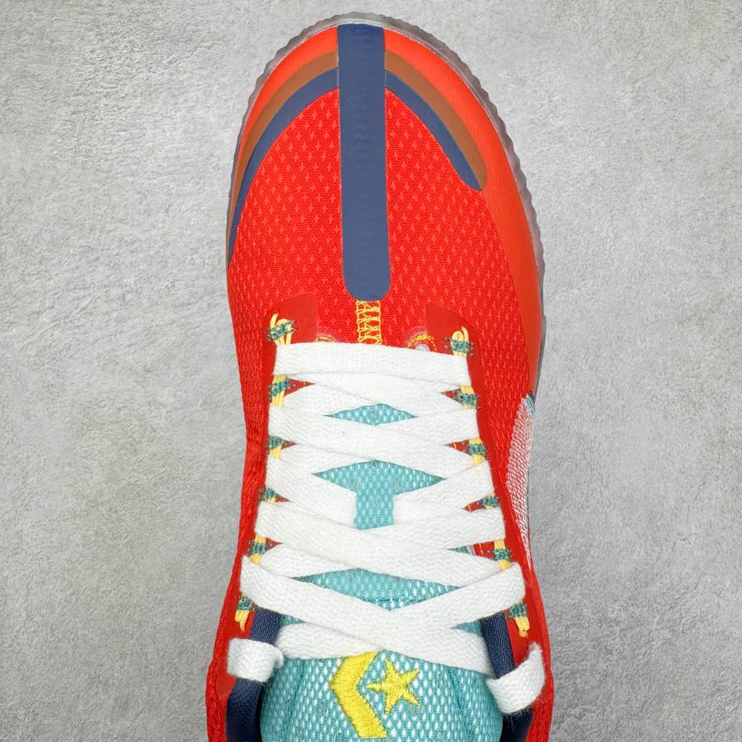 图片[4]-＃K版纯原Converse Chuck Taylor All Star Pro Bb Ox 实战篮球鞋 Converse全新Solstice系列再度迎来新作 此鞋型由Converse与NK传奇篮球产品设计师Eric Avar合作开发而成 All Star Pro BB代Converse设计的演变 并且融入了现代科Quadfit织法的鞋面提供稳定性与包覆NK React内核支撑多次切入与平稳起跳 All Star Pro BB同时也替Kelly Oubre Jr.等个性化球员设计独特配色 全新升级的BB Evo承袭前作嵌入式NIKE React鞋垫 带来轻盈灵活且贴合地面的舒适脚感 重叠模糊的经典星箭标致 营造犀利的速度感 曲面橡胶外底和菱型格状纹路 提供多方位抓地力 你可以在鞋身上发现一些全新的元素 鞋面材质注入更多填充支撑与包裹更加扎实50/50对分的鞋面配色 也更具视觉冲击力 尺码：36 37 37.5 38 38.5 39 40 40.5 41 42 42.5 43 44 44.5 45 46-选品中心