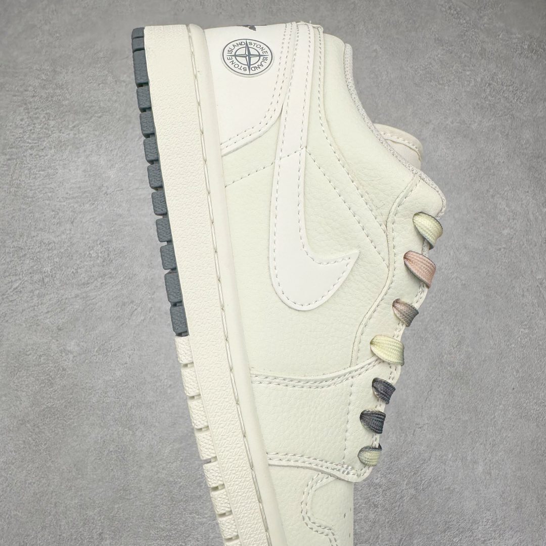 图片[6]-Air Jordan AJ1 Low 低帮系列定制配色DC2024-025 原厂内置气垫魔块 A模大底 头层小牛皮 鞋舌AJ原厂专用牛津布+AJ专用反口珍珠布+原厂无杂质高弹内里海棉+特殊封边弹力鞋带 尺码：36 36.5 37.5 38 38.5 39 40 40.5 41 42 42.5 43 44 44.5 45 46-选品中心