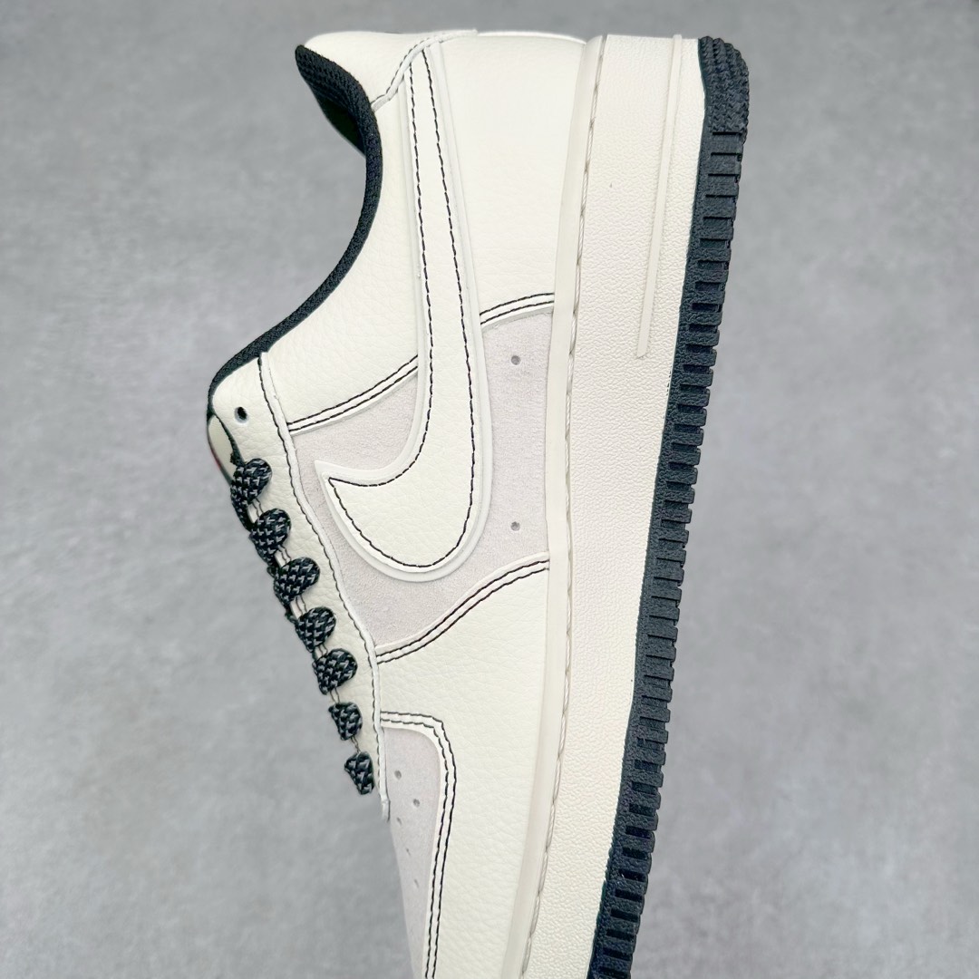 图片[7]-NK Air Force 1´07 Low 空军一号低帮百搭休闲运动板鞋 BB7518-012 柔软、弹性十足的缓震性能和出色的中底设计 横跨复古与现代的外型结合 造就出风靡全球 三十多年的Force 1 直到今天还深受青睐 尺码：36 36.5 37.5 38 38.5 39 40 40.5 41 42 42.5 43 44 44.5 45-选品中心