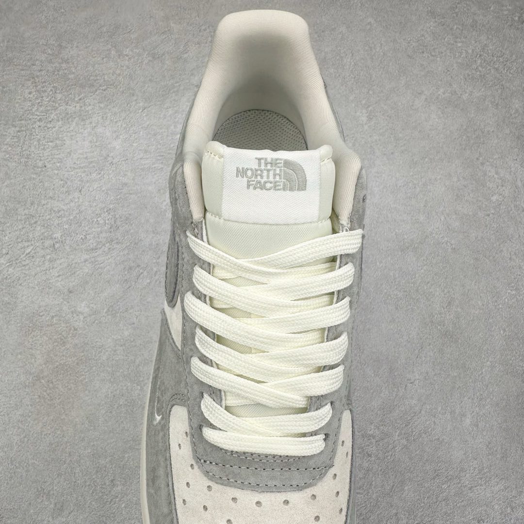 图片[5]-NK Air Force 1´07 Low 空军一号低帮百搭休闲运动板鞋 DF0188-027 柔软、弹性十足的缓震性能和出色的中底设计 横跨复古与现代的外型结合 造就出风靡全球 三十多年的Force 1 直到今天还深受青睐 尺码：36 36.5 37.5 38 38.5 39 40 40.5 41 42 42.5 43 44 44.5 45-选品中心