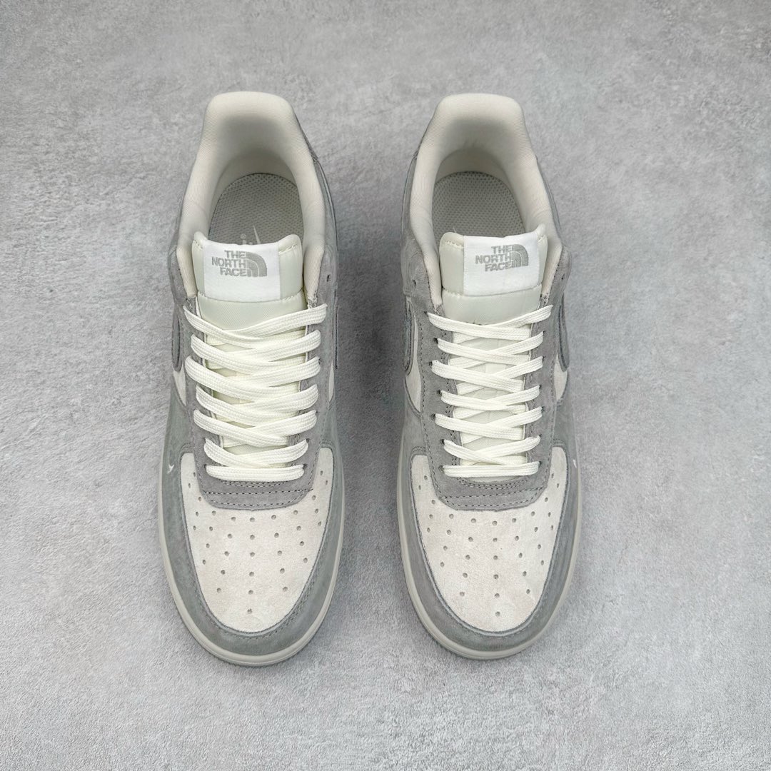 图片[2]-NK Air Force 1´07 Low 空军一号低帮百搭休闲运动板鞋 DF0188-027 柔软、弹性十足的缓震性能和出色的中底设计 横跨复古与现代的外型结合 造就出风靡全球 三十多年的Force 1 直到今天还深受青睐 尺码：36 36.5 37.5 38 38.5 39 40 40.5 41 42 42.5 43 44 44.5 45-选品中心