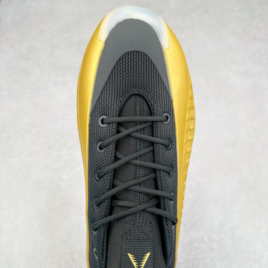 图片[4]-＃纯原新品 AD Anthony Edwards A.E. 2 \\\”华子二代\\\” 安东尼·爱德华兹签名实战减震防滑耐磨低帮篮球鞋 JI4513 球鞋的整体设计非常复古 也可以理解为并不是目前篮球鞋的设计趋势 AE2流线简约的设计 也是让其非常具有辨识度 袜套与「蚁巢」组成的鞋身 在保证透气效果的同时 搭配鞋带更能带来相当出色的鞋脚一体性 中底自然还是搭载着AD的当家科技并经由外层 TPU 包裹 将软、弹和支撑性同时兼顾 尺码：40 40.5 41 42 42.5 43 44 44.5 45 46-选品中心