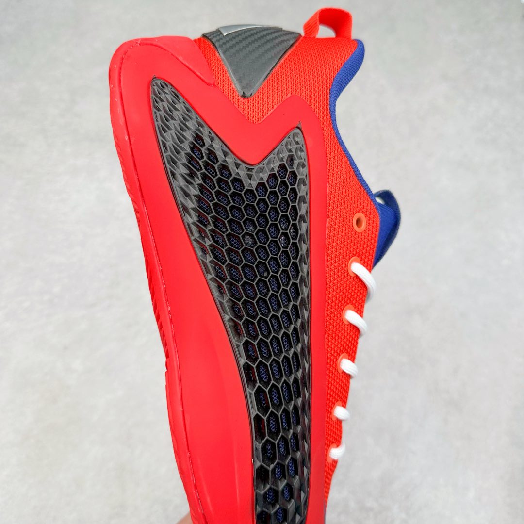 图片[6]-＃纯原新品 AD Anthony Edwards A.E. 2 \\\”华子二代\\\” 安东尼·爱德华兹签名实战减震防滑耐磨低帮篮球鞋 JI1483 球鞋的整体设计非常复古 也可以理解为并不是目前篮球鞋的设计趋势 AE2流线简约的设计 也是让其非常具有辨识度 袜套与「蚁巢」组成的鞋身 在保证透气效果的同时 搭配鞋带更能带来相当出色的鞋脚一体性 中底自然还是搭载着AD的当家科技并经由外层 TPU 包裹 将软、弹和支撑性同时兼顾 尺码：40 40.5 41 42 42.5 43 44 44.5 45 46-选品中心