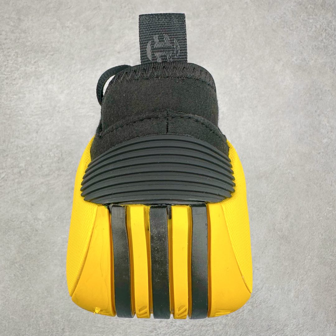 图片[8]-AD Harden Vol. 8 哈登八代签名篮球鞋 IE2695 采用了“袜套式”设计，在十多年前这一设计极为风靡，将帅气和简洁融为一体。现在Harden Vol. 8将袜套鞋领重新拾起，并配合内靴，易穿脱且包裹佳。泪滴形EVA结构骨架提供横向支持和快速移动时的稳定性。全掌JET BOOST科技提供缓震和能量反馈，助你整场保持活力。多向“JH”抓地纹路设计提供优秀抓地力，使球员能够在场上迅速变向、急停或启动，更好地掌控比赛。尺码：40 40.5 41 42 42.5 43 44 44.5 45 46-选品中心