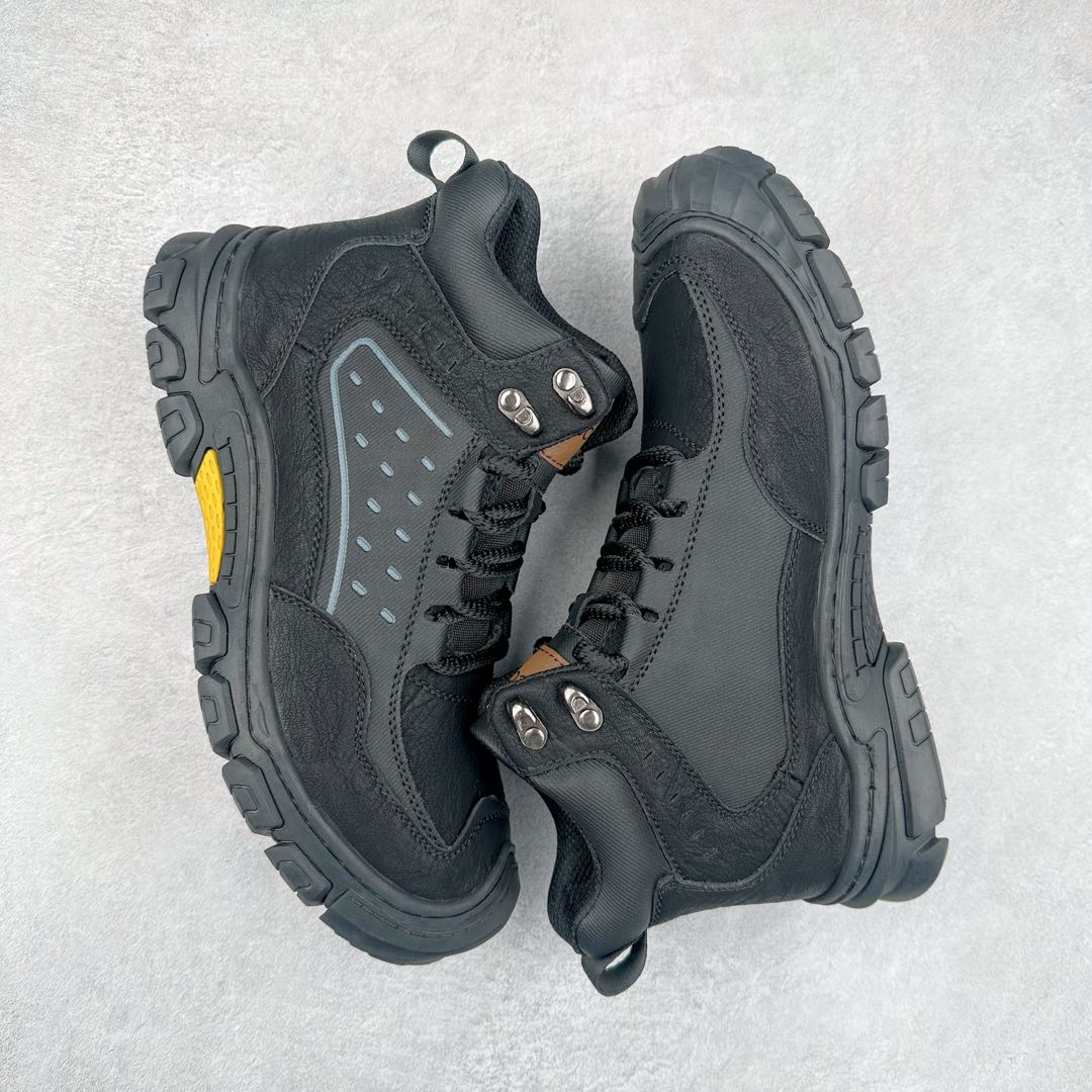 图片[3]-Ecco爱步男鞋新款运动鞋 跑鞋厚底增高老爹鞋 驱动系列全新款式 拼色拼接鞋面 时尚有型 牛皮与纺织品拼接 脚感舒适 出街有型 贴心套脚系带设计 舒适包裹双足 柔软细腻，亲肤透气 以摩托车粗犷胎纹为灵感 PU大底提供牵引性和支撑性 耐磨防滑提升稳定性 轻盈鞋底 舒适耐穿 户外出行 肆意洒脱 尺码：38 39 40 41 42 43 44（皮鞋码）-选品中心