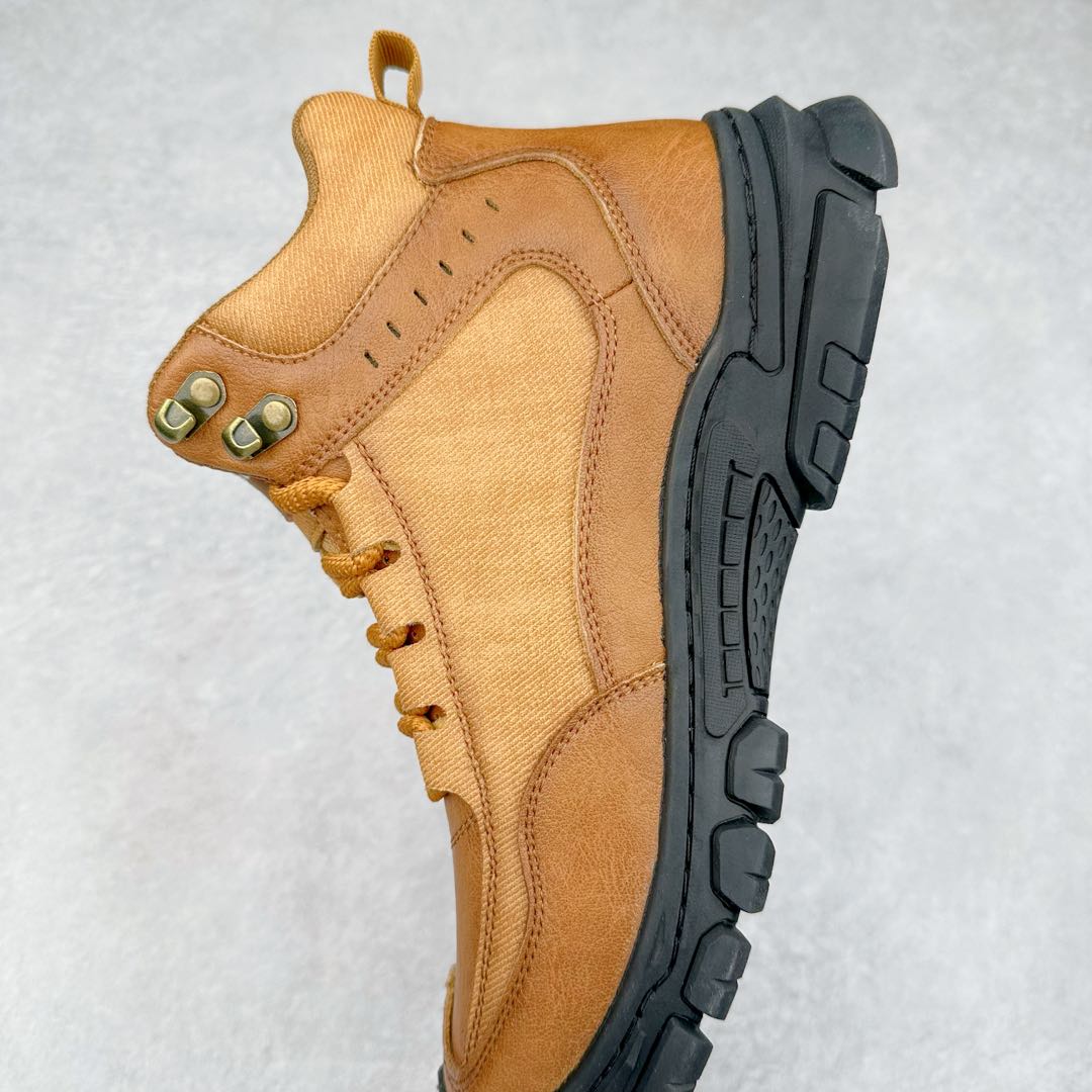 图片[7]-Ecco爱步男鞋新款运动鞋 跑鞋厚底增高老爹鞋 驱动系列全新款式 拼色拼接鞋面 时尚有型 牛皮与纺织品拼接 脚感舒适 出街有型 贴心套脚系带设计 舒适包裹双足 柔软细腻，亲肤透气 以摩托车粗犷胎纹为灵感 PU大底提供牵引性和支撑性 耐磨防滑提升稳定性 轻盈鞋底 舒适耐穿 户外出行 肆意洒脱 尺码：38 39 40 41 42 43 44（皮鞋码）-选品中心