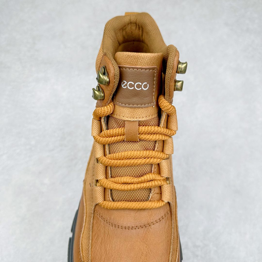 图片[5]-Ecco爱步男鞋新款运动鞋 跑鞋厚底增高老爹鞋 驱动系列全新款式 拼色拼接鞋面 时尚有型 牛皮与纺织品拼接 脚感舒适 出街有型 贴心套脚系带设计 舒适包裹双足 柔软细腻，亲肤透气 以摩托车粗犷胎纹为灵感 PU大底提供牵引性和支撑性 耐磨防滑提升稳定性 轻盈鞋底 舒适耐穿 户外出行 肆意洒脱 尺码：38 39 40 41 42 43 44（皮鞋码）-选品中心