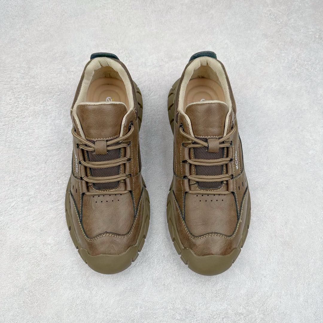 图片[2]-Ecco爱步男鞋新款运动鞋 跑鞋厚底增高老爹鞋 驱动系列全新款式 拼色拼接鞋面 时尚有型 牛皮与纺织品拼接 脚感舒适 出街有型 贴心套脚系带设计 舒适包裹双足 柔软细腻，亲肤透气 以摩托车粗犷胎纹为灵感 PU大底提供牵引性和支撑性 耐磨防滑提升稳定性 轻盈鞋底 舒适耐穿 户外出行 肆意洒脱 尺码：38 39 40 41 42 43 44（皮鞋码）-选品中心