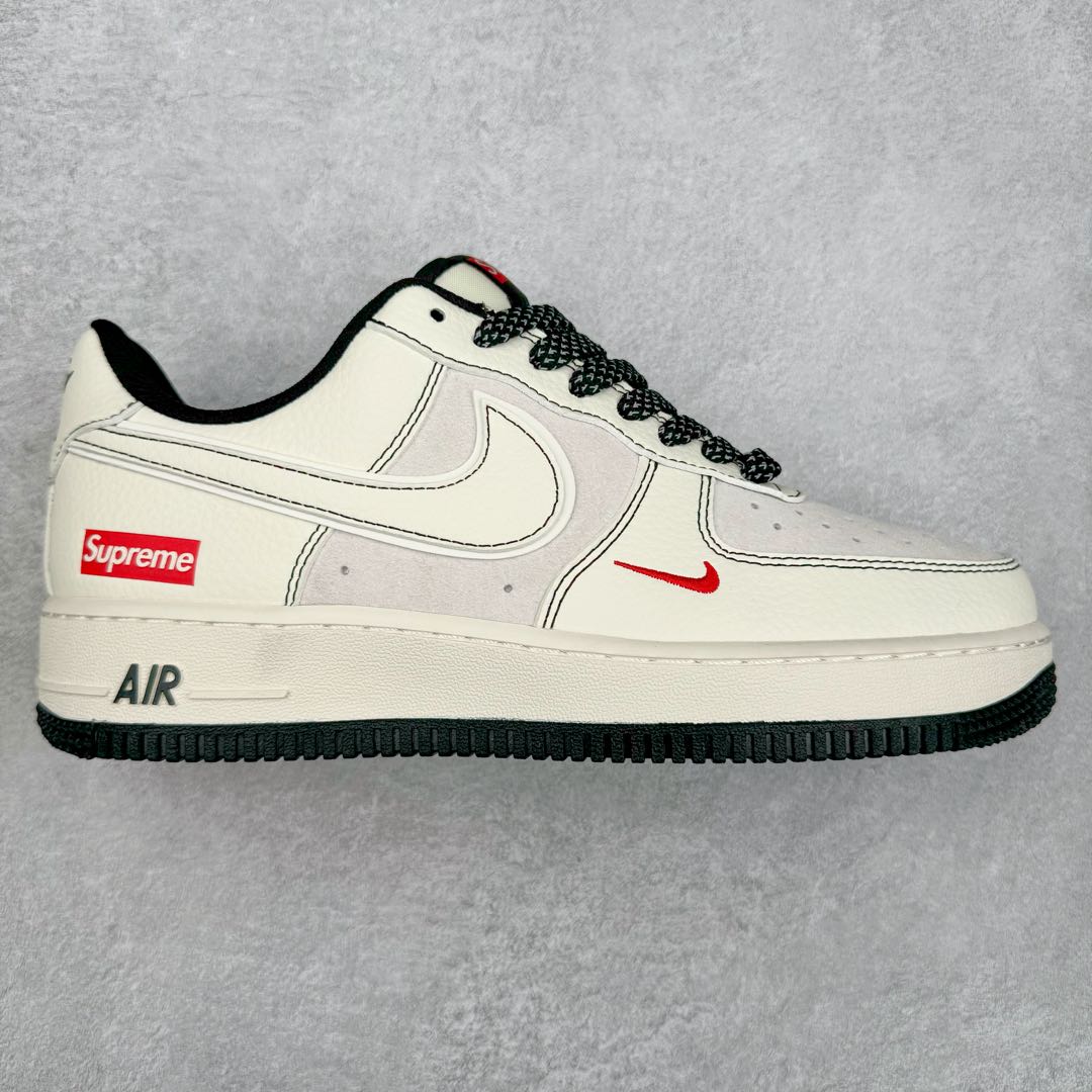 NK Air Force 1´07 Low 空军一号低帮百搭休闲运动板鞋 BB7518-012 柔软、弹性十足的缓震性能和出色的中底设计 横跨复古与现代的外型结合 造就出风靡全球 三十多年的Force 1 直到今天还深受青睐 尺码：36 36.5 37.5 38 38.5 39 40 40.5 41 42 42.5 43 44 44.5 45-选品中心