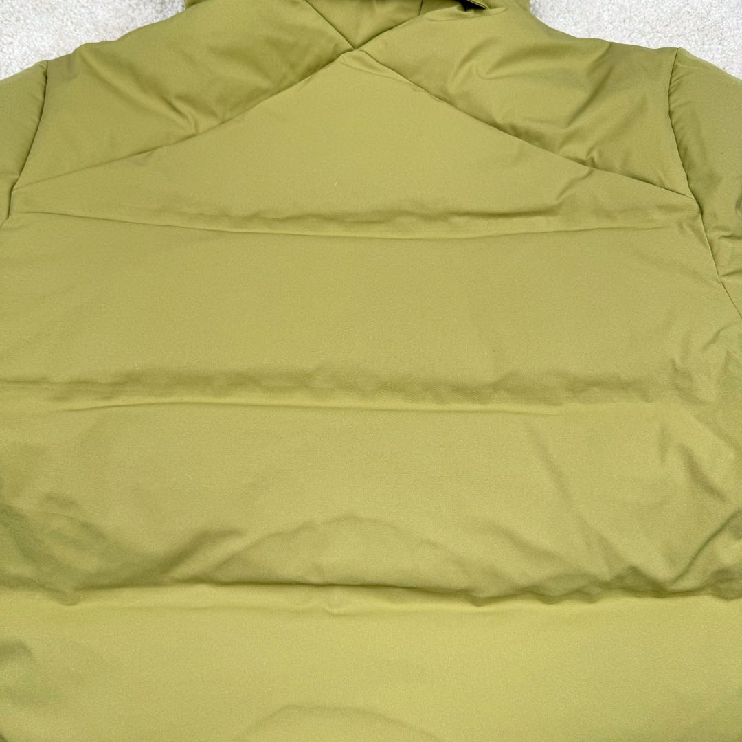 图片[11]-＃TZD DESCENTE SKI STYLE 迪桑特轻量薄款户外绗缝轻薄棉羽绒服 男款 DESCENTE（迪桑特）创立于1935年 品牌名取自法语词汇 意为“滑降” 品牌箭头标识代表滑雪的三种技术“高速直线滑行、穿越和侧滑 也寓意品牌在打造高端专业运动产品中不断追求完美的创新精神 致力于成为中国高端专业滑雪、综训、女子、铁人三项、高尔夫的第一品牌 辛苦一年啦 也该给男人买件像样的衣服啦 尺码：M L XL 2XL 3XL-选品中心