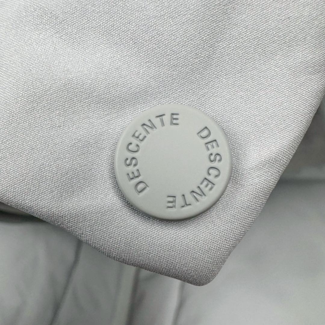 图片[10]-＃TZD DESCENTE SKI STYLE 迪桑特轻量薄款户外绗缝轻薄棉羽绒服 男款 DESCENTE（迪桑特）创立于1935年 品牌名取自法语词汇 意为“滑降” 品牌箭头标识代表滑雪的三种技术“高速直线滑行、穿越和侧滑 也寓意品牌在打造高端专业运动产品中不断追求完美的创新精神 致力于成为中国高端专业滑雪、综训、女子、铁人三项、高尔夫的第一品牌 辛苦一年啦 也该给男人买件像样的衣服啦 尺码：M L XL 2XL 3XL-选品中心