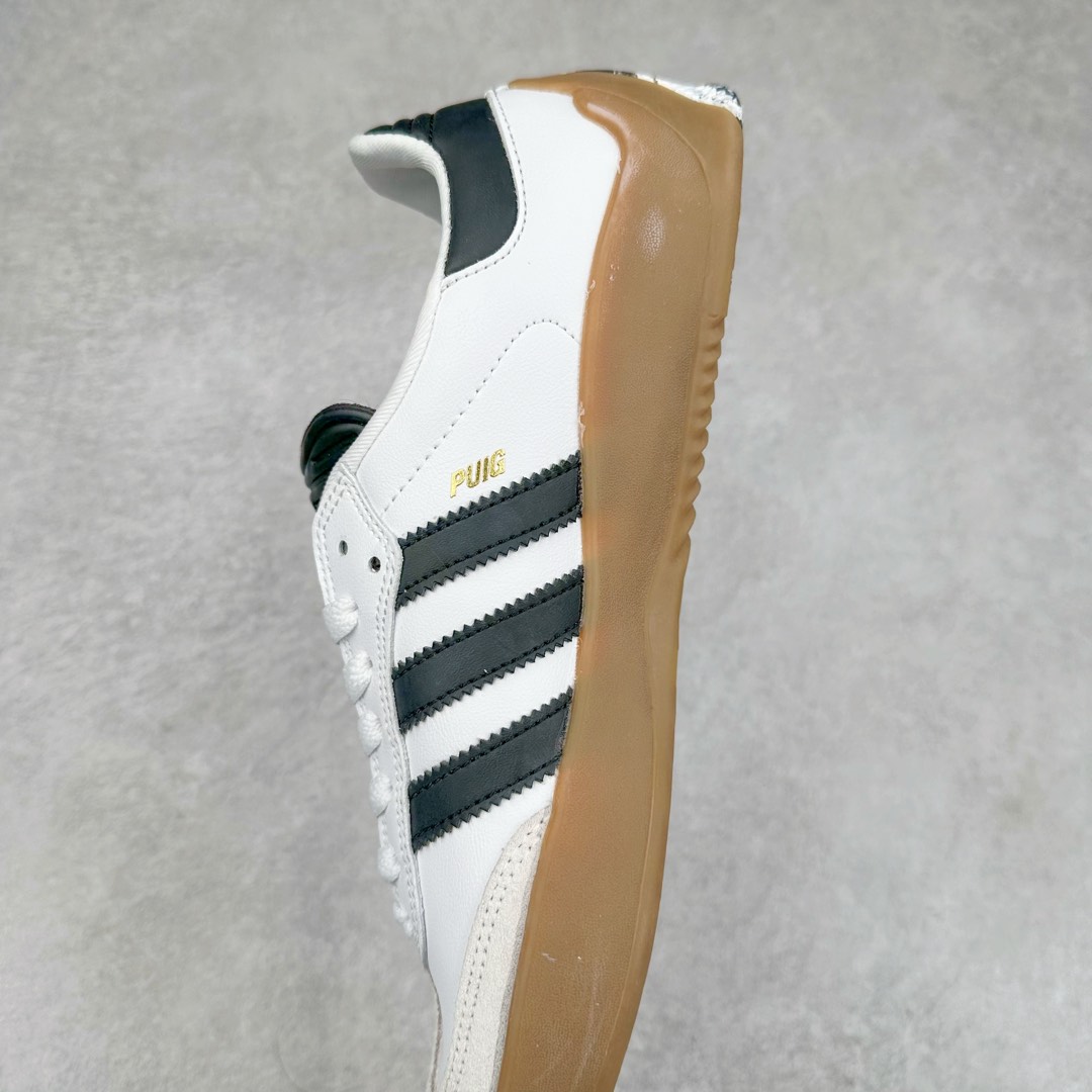图片[7]-PALACE x AD Originals PUIG SAMBA 货号：HQ6098 / HQ6099 / HQ6100 作为 SAMBA 系列的改款，PALACE 与 adidas Originals 的联名如今已经成为潮流圈、球鞋圈独树一帜的象征。双方共计带来三款配色，鞋款设计上后跟的 PALACE 彭罗斯三角 LOGO 也足够彰显自身的与众不同。尺码：36 36.5 37.5 38 38.5 39 40 40.5 41 42 42.5 43 44 44.5 45-选品中心