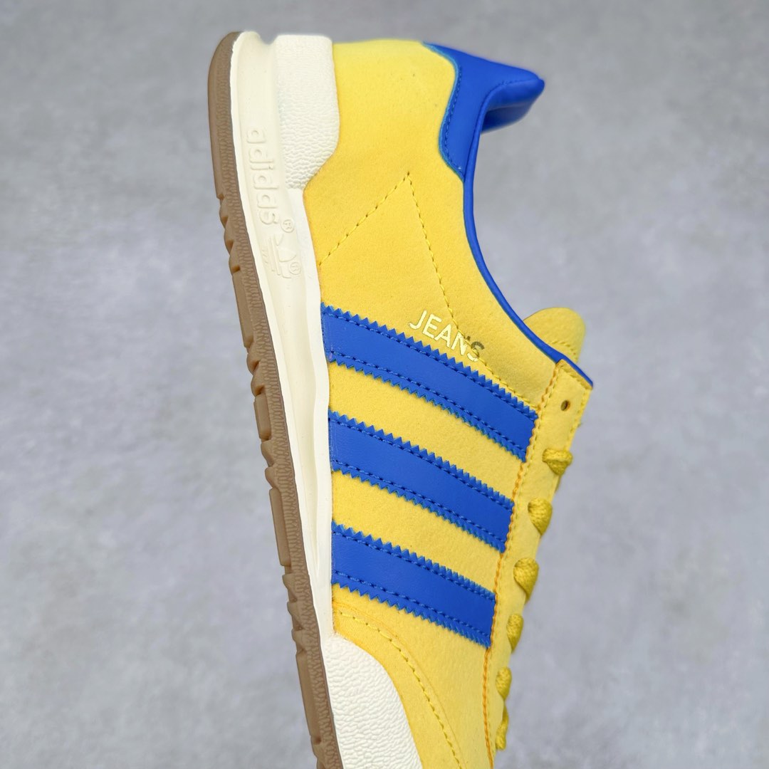 图片[6]-AD Originals Jeans 复古低帮时尚板鞋 GX6954 看它第一眼 你觉得它像不像 当下热门鞋款 \\\”Samba\\\” 哈哈 它其实是诞生于 1979 年的\\\”古早感\\\” 鞋款Jeans MKIl0相较于 MK! MKII在鞋头、中底、后跟均加有TPU 支撑或橡胶保护 这次的复刻使用皮革、翻毛皮打造 简约的鞋型 穿着的轻便 在\\\”Cleanfit\\\”风潮下 它值得你收入囊中 尺码：36 36.5 37 38 38.5 39 40 40.5 41 42 42.5 43 44 44.5 45-选品中心