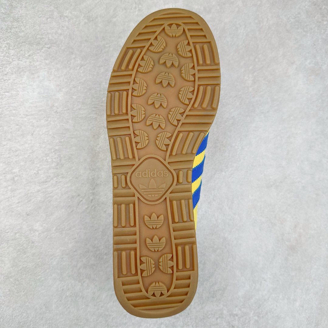 图片[9]-AD Originals Jeans 复古低帮时尚板鞋 GX6954 看它第一眼 你觉得它像不像 当下热门鞋款 \\\”Samba\\\” 哈哈 它其实是诞生于 1979 年的\\\”古早感\\\” 鞋款Jeans MKIl0相较于 MK! MKII在鞋头、中底、后跟均加有TPU 支撑或橡胶保护 这次的复刻使用皮革、翻毛皮打造 简约的鞋型 穿着的轻便 在\\\”Cleanfit\\\”风潮下 它值得你收入囊中 尺码：36 36.5 37 38 38.5 39 40 40.5 41 42 42.5 43 44 44.5 45-选品中心