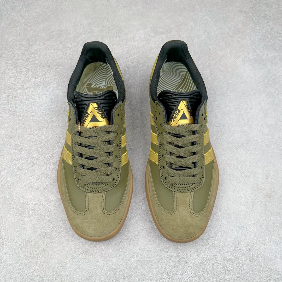 图片[2]-PALACE x AD Originals PUIG SAMBA 货号：HQ6098 / HQ6099 / HQ6100 作为 SAMBA 系列的改款，PALACE 与 adidas Originals 的联名如今已经成为潮流圈、球鞋圈独树一帜的象征。双方共计带来三款配色，鞋款设计上后跟的 PALACE 彭罗斯三角 LOGO 也足够彰显自身的与众不同。尺码：36 36.5 37.5 38 38.5 39 40 40.5 41 42 42.5 43 44 44.5 45-选品中心