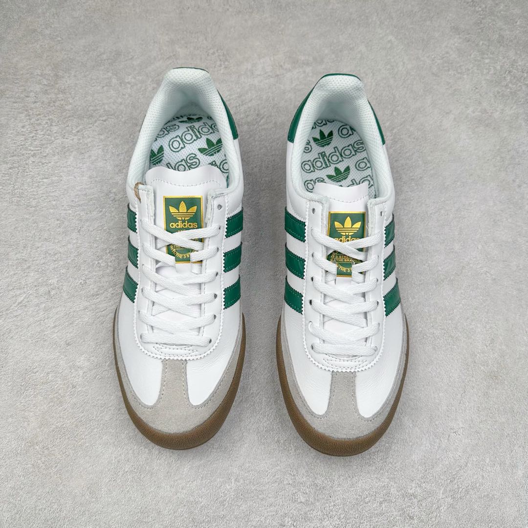 图片[2]-AD Originals Jeans 复古低帮时尚板鞋 GX4990 看它第一眼 你觉得它像不像 当下热门鞋款 \\\”Samba\\\” 哈哈 它其实是诞生于 1979 年的\\\”古早感\\\” 鞋款Jeans MKIl0相较于 MK! MKII在鞋头、中底、后跟均加有TPU 支撑或橡胶保护 这次的复刻使用皮革、翻毛皮打造 简约的鞋型 穿着的轻便 在\\\”Cleanfit\\\”风潮下 它值得你收入囊中 尺码：36 36.5 37 38 38.5 39 40 40.5 41 42 42.5 43 44 44.5 45-选品中心