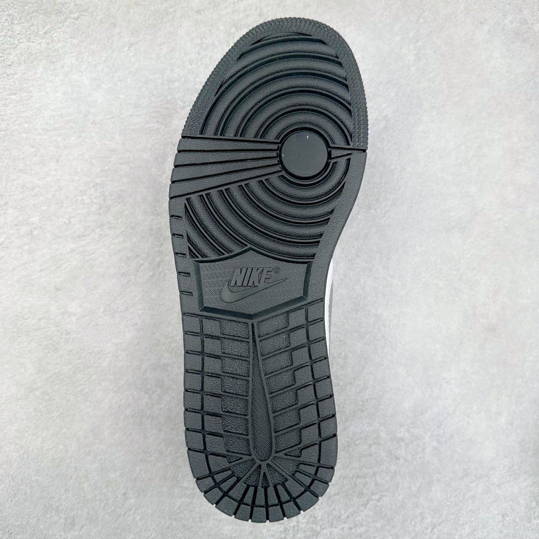 图片[9]-＃K版 Air Jordan AJ1 Low 低帮 黑银 553558-131 全新流水线出品 DT版本唯一平替选择 市场第二梯队最强版 全部原鞋开发 原楦原纸板开发 全鞋电脑针车 原厂内置全掌气垫 原盒内在原标 唯一Zp原版鞋带绑法 免检产品 全新2022版型 全头层皮料 完美零毛边处理 原厂配置全掌气垫 价格定位良心 几十个配色陆续出货 尺码：36 36.5 37.5 38 38.5 39 40 40.5 41 42 42.5 43 44 44.5 45 46 47.5-选品中心
