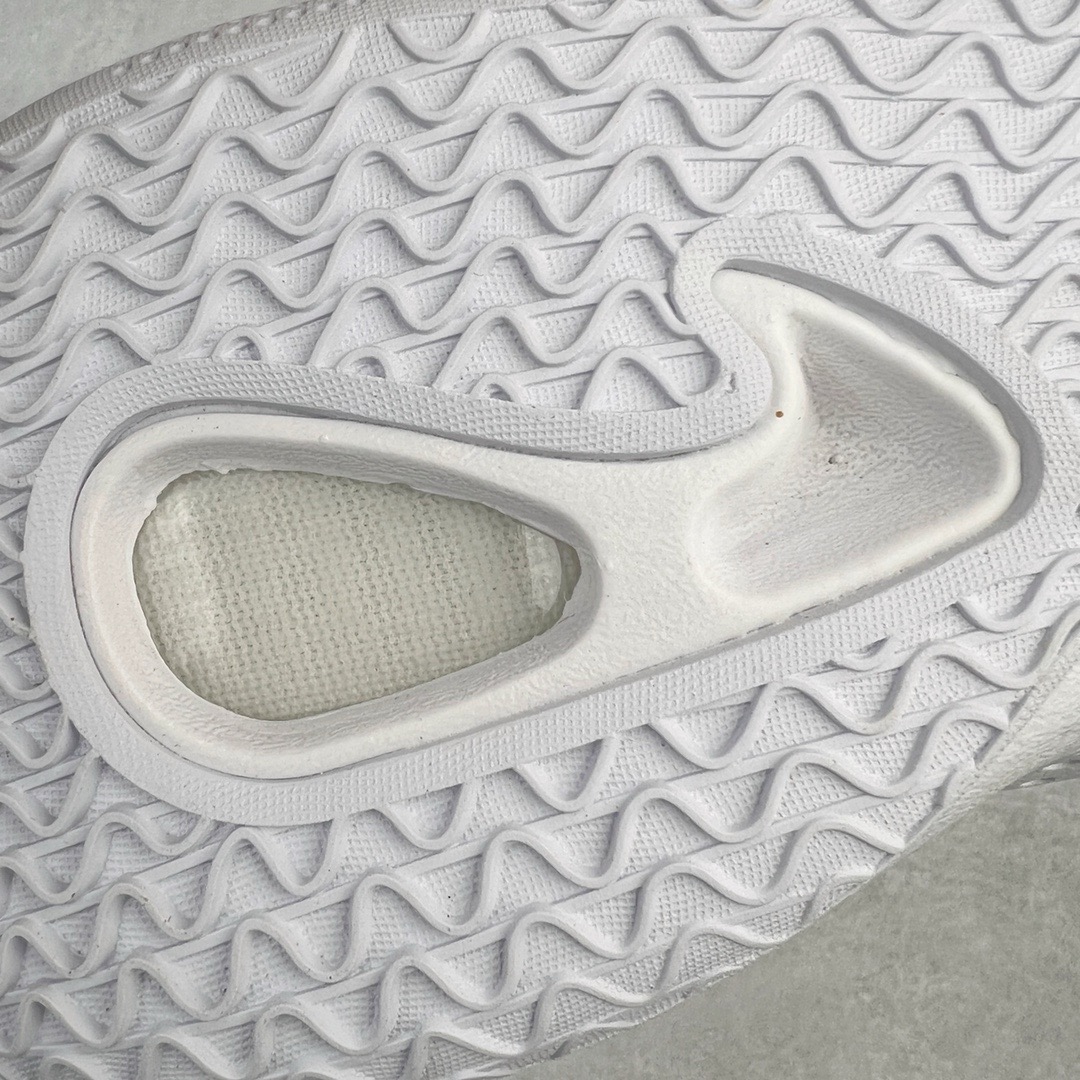 图片[18]-＃K版纯原 NK Hyperdunk X low TB HD2018 实战篮球鞋 海绵宝宝黄色 AR0465-700 实战神鞋 绝迹单品 圈内高端零售大神实体冲Z唯一指定的渠道版本 非PT本地产物 品控细节要求做到极致完美 材料细节质感百分百区别市面任意代号纯原版本 不惧任何对比 市场独一档的产物 实体冲Z标准严格把控 每一处细节分毫不差 原汁原味公司货的味道 尺码：40 40.5 41 42 42.5 43 44 44.5 45 46\\r-选品中心